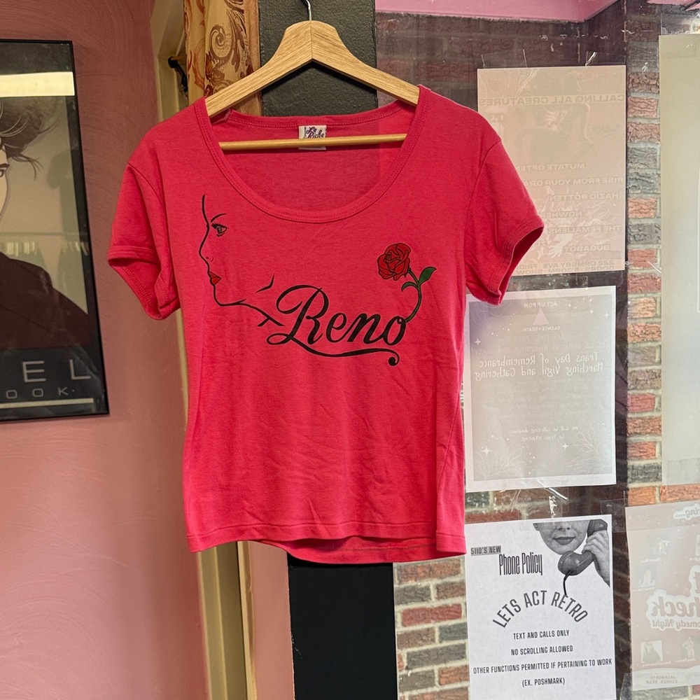 Vintage Women's Reno Graphic Tee